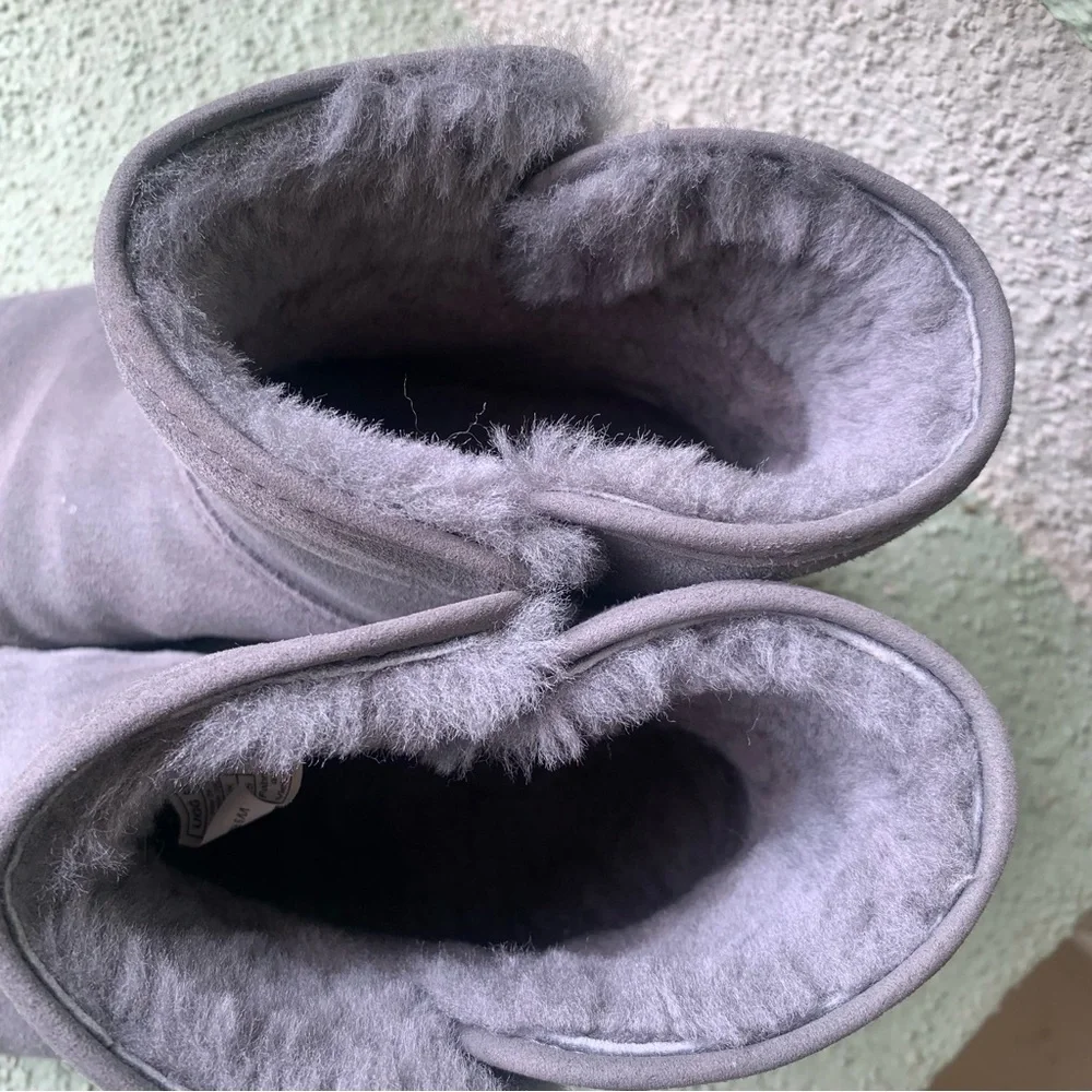 UGG Cory II Bootie in Gray Size 6.5